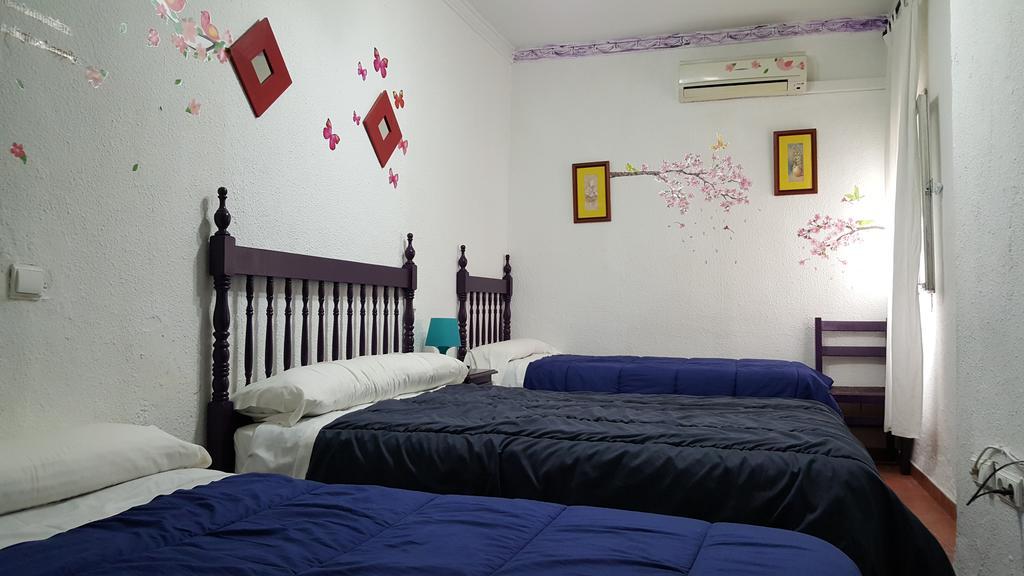 Giraldilla Hotel Seville Room photo