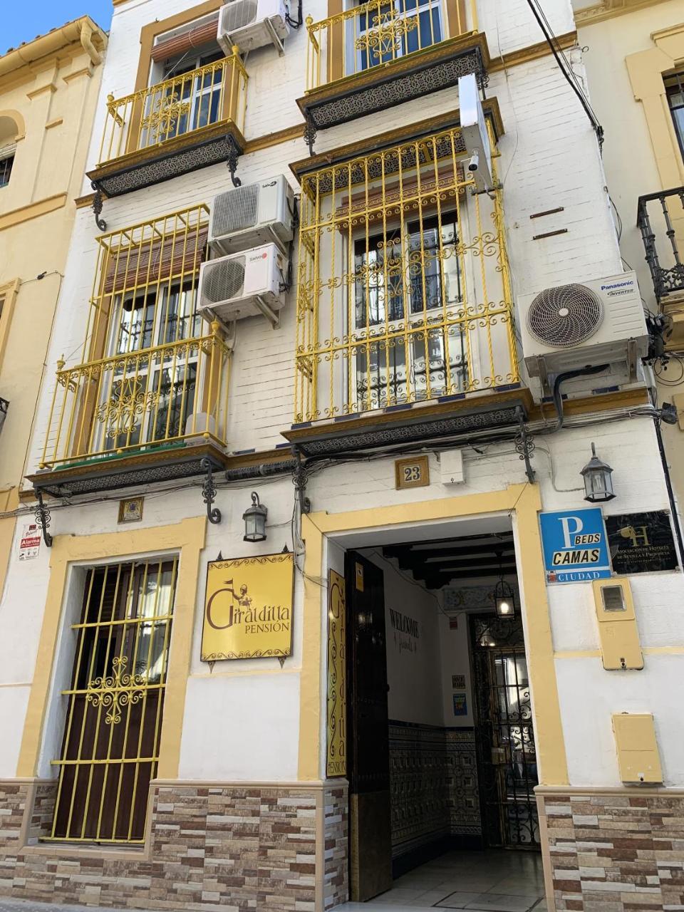 Giraldilla Hotel Seville Exterior photo